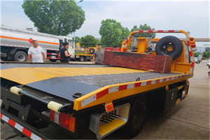 玉渊潭附近拖车电话号码服务